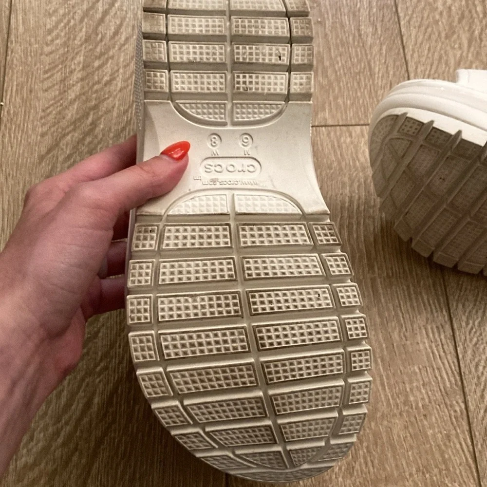 Crocs White Platform Sandals - Picture 3 of 4